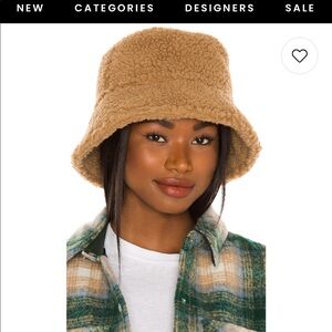 Teddy Bucket Hat